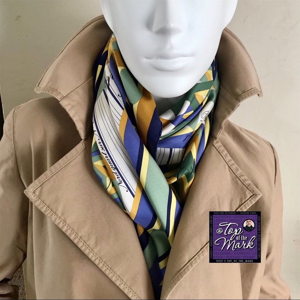 HERMÈS La Rose des Vents 90cm Silk Foulard